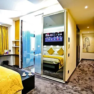 Style 5*, Milan Italy