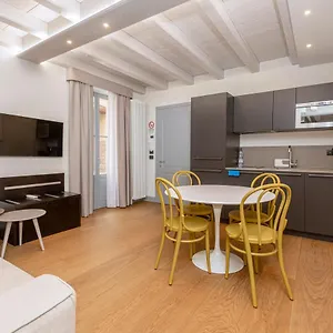 https://verona-cathedral-apartments.hotelinveneto.com