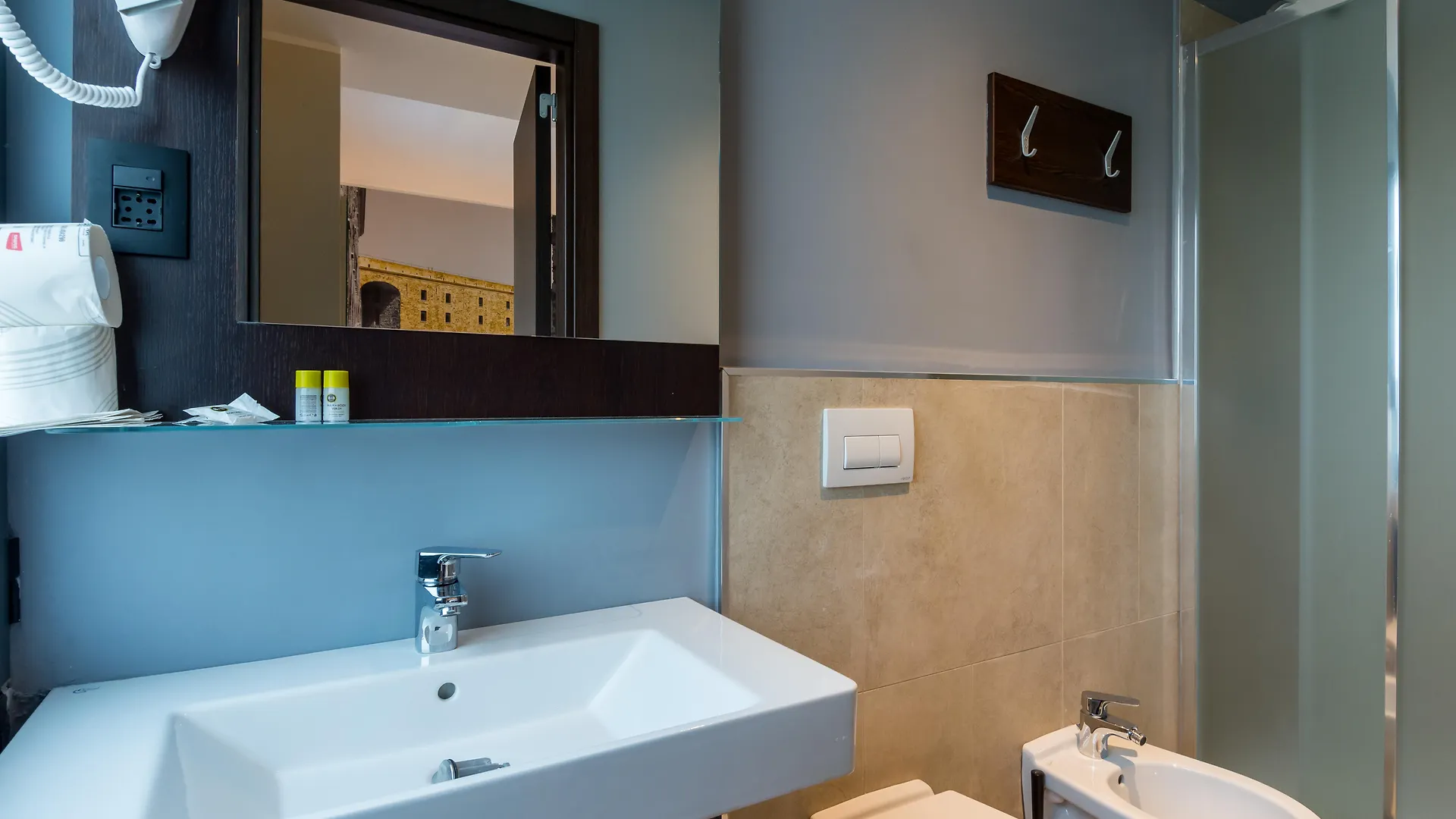 B&B Hotel Savona 3*,