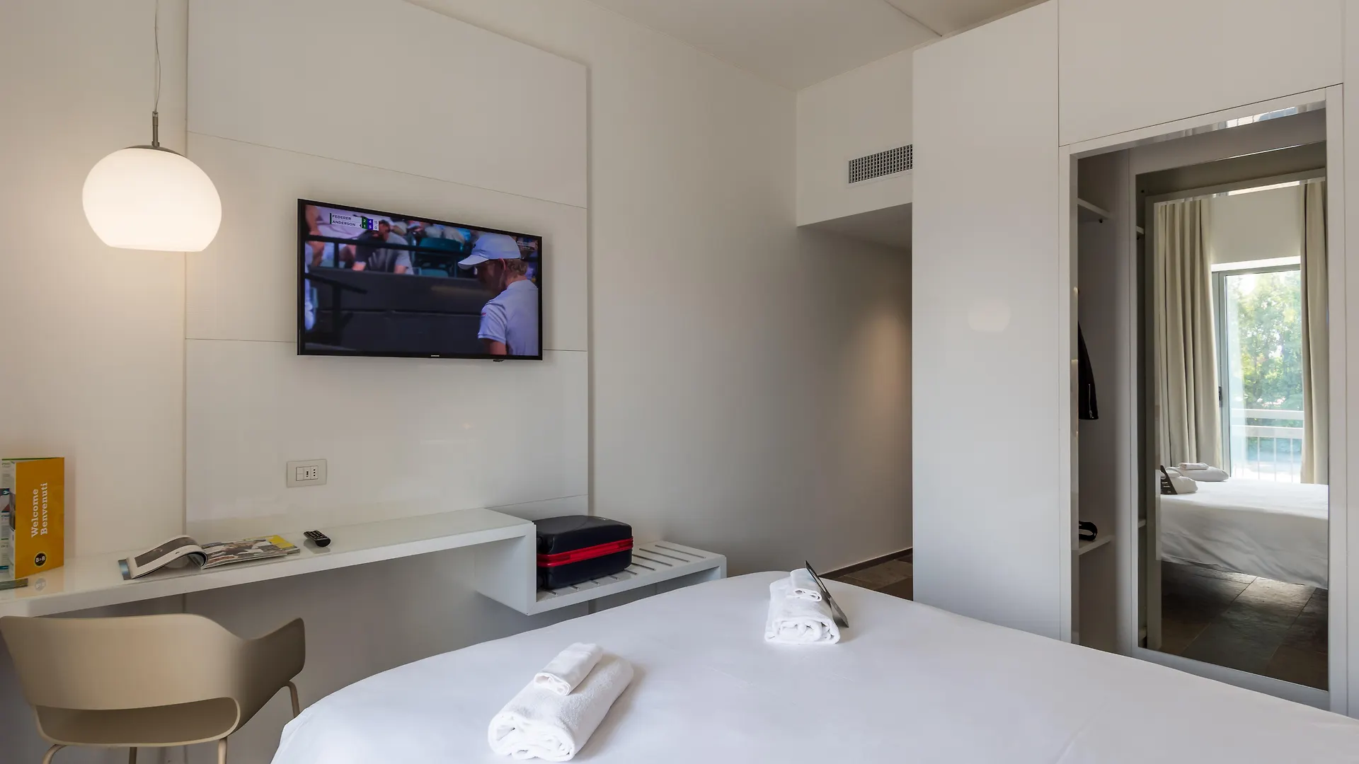 B&B Hotel Savona 3*,